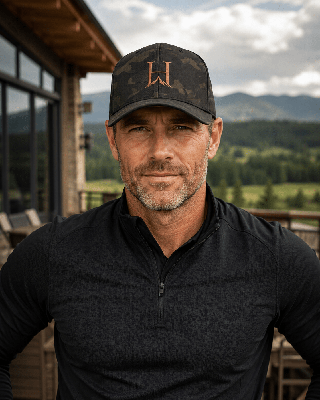 Distinction Flexfit Cap, model wearing the Black cap in the city.